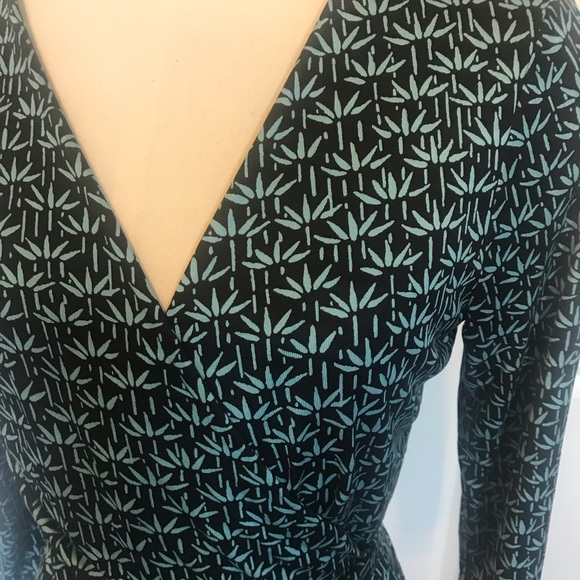 Diane von Furstenberg wrap dress - Picture 4 of 8